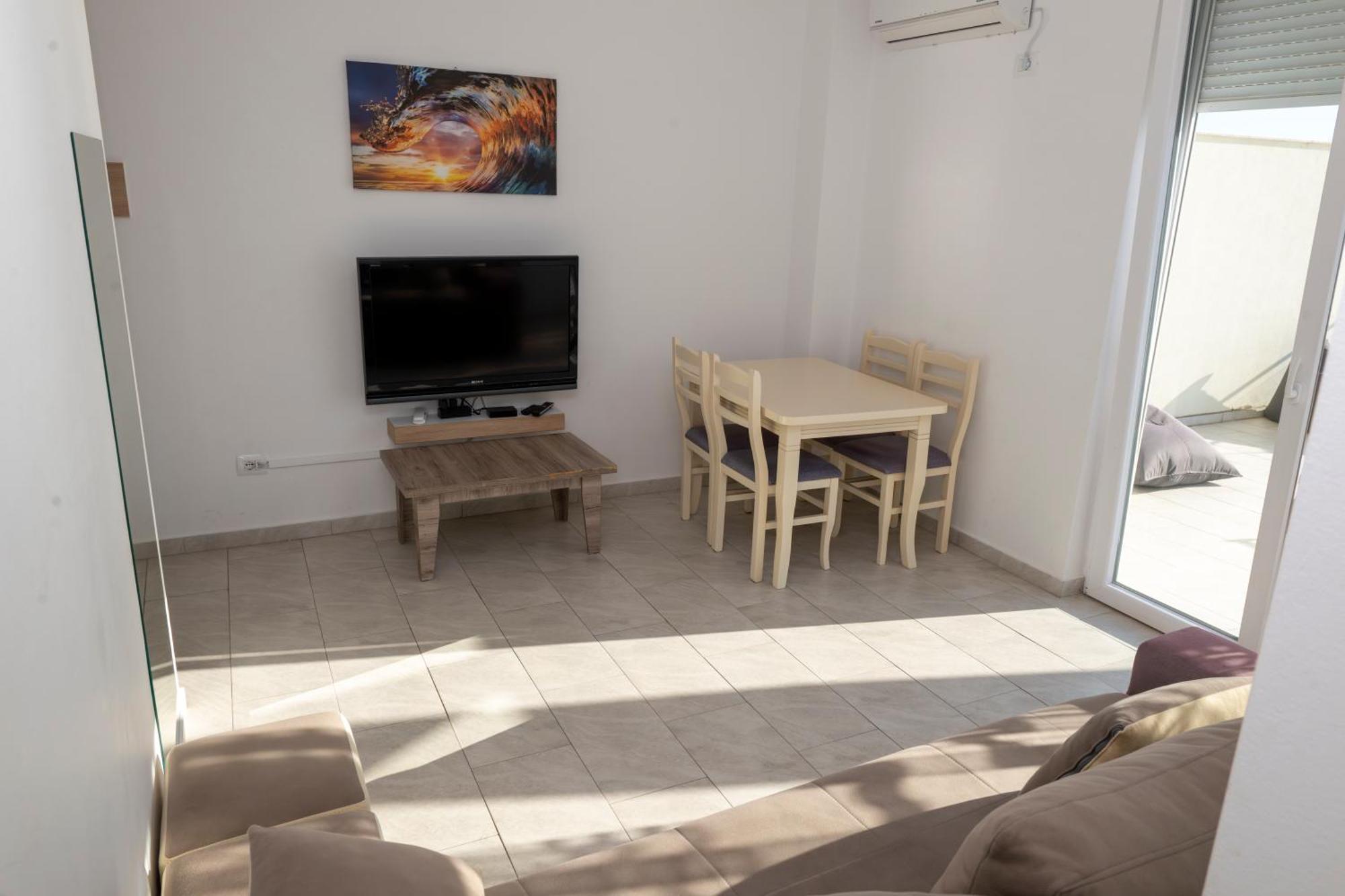 Roxhensi Apartment Shengjin Exterior photo